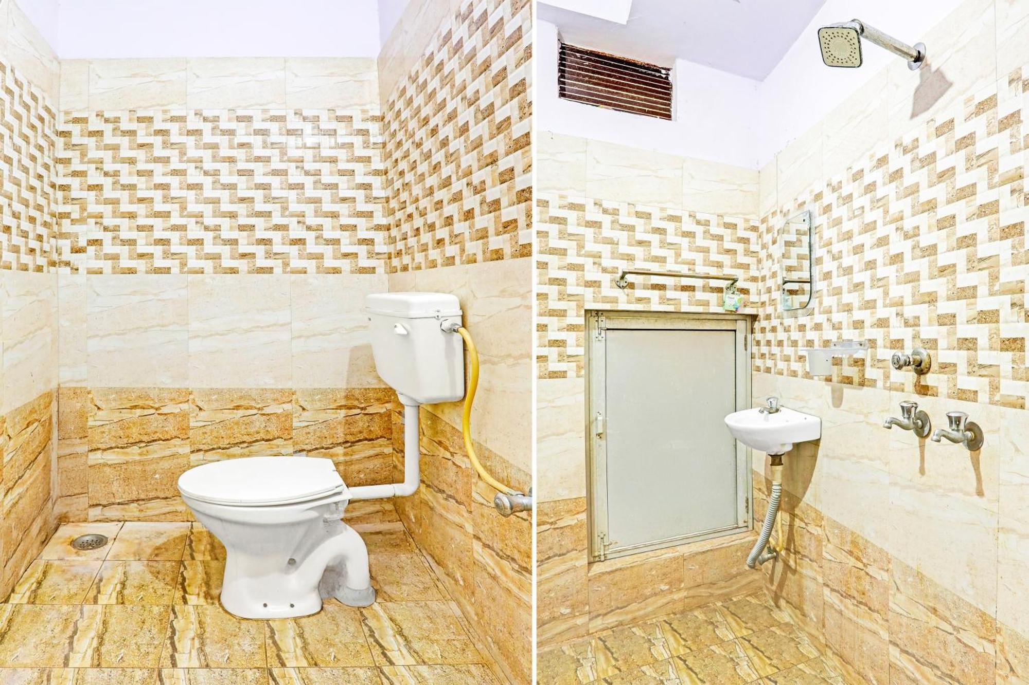 Hotel O Arvi Guest House Varanasi Exterior foto